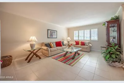 10927 W White Mountain Road, Sun City, AZ 85351 - Photo 12