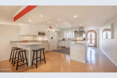 10927 W White Mountain Road, Sun City, AZ 85351 - Photo 10