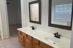 1038 S Roca St, Gilbert, AZ 85296 - Photo 32