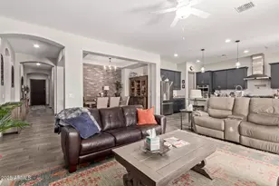 41925 W Arvada Ln, Maricopa, AZ 85138 - Photo 6