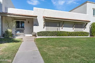 7726 E Oak St, Scottsdale, AZ 85257 - Photo 6