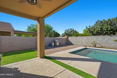 23746 W Hess Avenue, Buckeye, AZ 85326 - Photo 34
