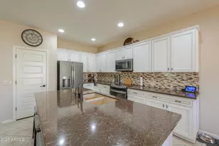 5845 N Turquoise Ln, Eloy, AZ 85131 - Photo 6