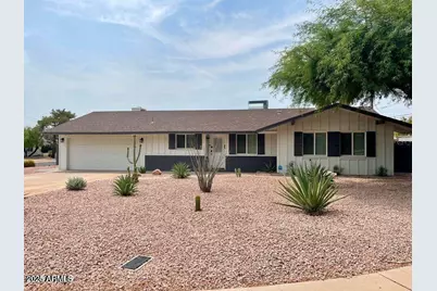 1614 N Sunset Drive, Tempe, AZ 85288 - Photo 1