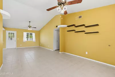 2226 E Diamond Avenue, Mesa, AZ 85204 - Photo 6