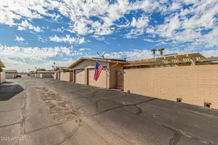 17819 N Del Webb Blvd, Sun City, AZ 85373 - Photo 36