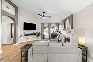 110 W Rosemonte Dr, Phoenix, AZ 85027 - Photo 10