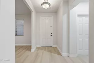 40802 N Peale Ct, Anthem, AZ 85086 - Photo 4