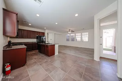 21041 W Glen Street, Buckeye, AZ 85396 - Photo 16