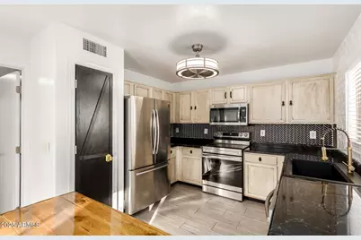 2507 W Desert Spring Way, San Tan Valley, AZ 85144 - Photo 8