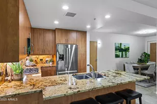 7131 E Rancho Vista Dr SW, Scottsdale, AZ 85251 - Photo 6