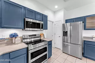 3131 E Legacy Dr, Phoenix, AZ 85042 - Photo 14