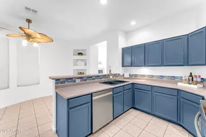 3131 E Legacy Drive #2013, Phoenix, AZ 85042 - Photo 16