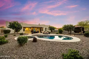 420 W Adamanda Dr, Phoenix, AZ 85086 - Photo 26