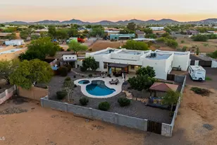 420 W Adamanda Dr, Phoenix, AZ 85086 - Photo 34