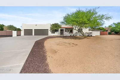 420 W Adamanda Drive, Phoenix, AZ 85086 - Photo 38