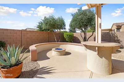 16439 W Century Plant Drive, Surprise, AZ 85387 - Photo 4