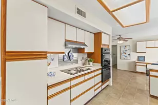 9202 N 107th Ave, Sun City, AZ 85351 - Photo 4