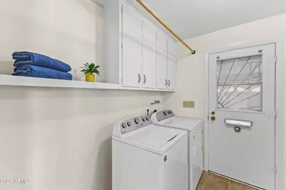 9202 N 107th Avenue, Sun City, AZ 85351 - Photo 10