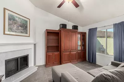 3033 N 39th Street #4, Phoenix, AZ 85018 - Photo 10