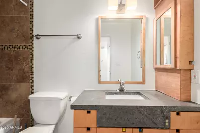 3033 N 39th Street #4, Phoenix, AZ 85018 - Photo 22