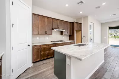 6068 N 207th Drive, Buckeye, AZ 85396 - Photo 16