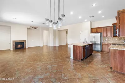 18115 W Desert View Lane, Goodyear, AZ 85338 - Photo 18