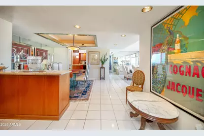 2323 N Central Avenue #1704, Phoenix, AZ 85004 - Photo 1