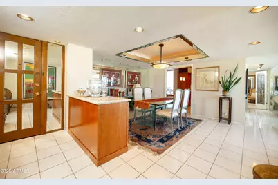 2323 N Central Avenue #1704, Phoenix, AZ 85004 - Photo 2