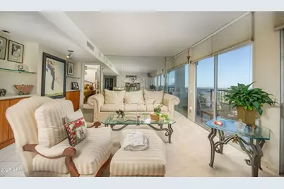 2323 N Central Avenue #1704, Phoenix, AZ 85004 - Photo 14