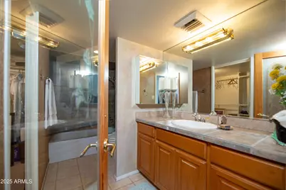 2323 N Central Avenue #1704, Phoenix, AZ 85004 - Photo 32