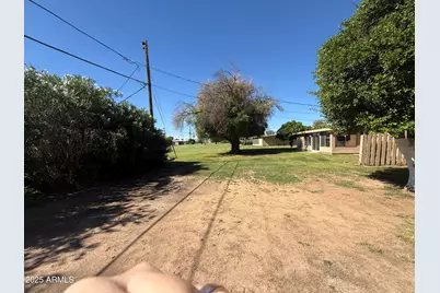 10711 W Abbott Avenue, Sun City, AZ 85351 - Photo 10