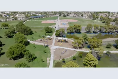 10231 S 20th Lane, Phoenix, AZ 85041 - Photo 36