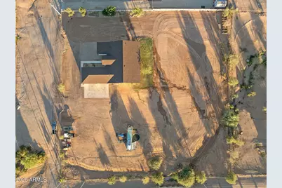 22227 W Dixileta Drive, Wittmann, AZ 85361 - Photo 34