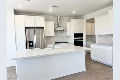 5878 N 193rd Drive, Litchfield Park, AZ 85340 - Photo 4