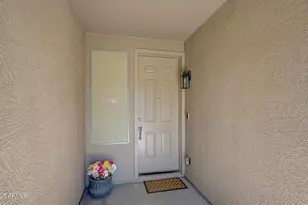 6646 E Rochelle Cir, Mesa, AZ 85215 - Photo 4