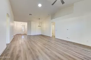 6646 E Rochelle Cir, Mesa, AZ 85215 - Photo 10