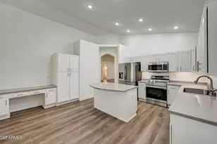 6646 E Rochelle Cir, Mesa, AZ 85215 - Photo 16