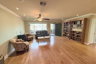 1135 E Lawrence Rd, Phoenix, AZ 85014 - Photo 4
