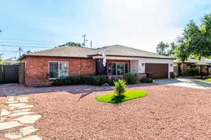 1135 E Lawrence Rd, Phoenix, AZ 85014 - Photo 2