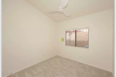 257 E Ashurst Drive, Phoenix, AZ 85048 - Photo 10