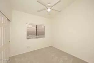 257 E Ashurst Dr, Phoenix, AZ 85048 - Photo 10