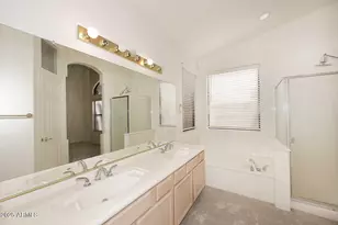 257 E Ashurst Dr, Phoenix, AZ 85048 - Photo 12