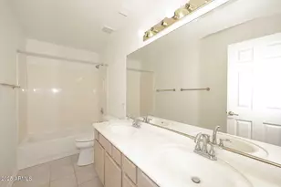 257 E Ashurst Dr, Phoenix, AZ 85048 - Photo 14