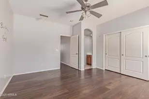 1015 S Val Vista Dr, Mesa, AZ 85204 - Photo 10