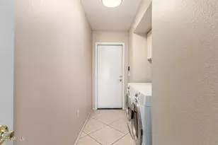 3834 E Goldfinch Gate Ln, Phoenix, AZ 85044 - Photo 42