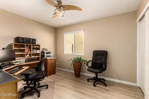 3834 E Goldfinch Gate Ln, Phoenix, AZ 85044 - Photo 20