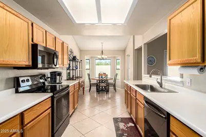 3834 E Goldfinch Gate Lane, Phoenix, AZ 85044 - Photo 8