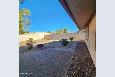 12826 W Crystal Lake Drive, Sun City West, AZ 85375 - Photo 6