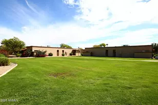 93 N Cooper Rd, Chandler, AZ 85225 - Photo 30